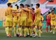 米兰体育app-中国国家男足备战东亚杯，里皮率队仍在寻找最佳阵容