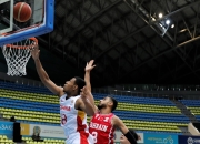 米兰体育官网-苏丹女足球员在比赛中展露实力