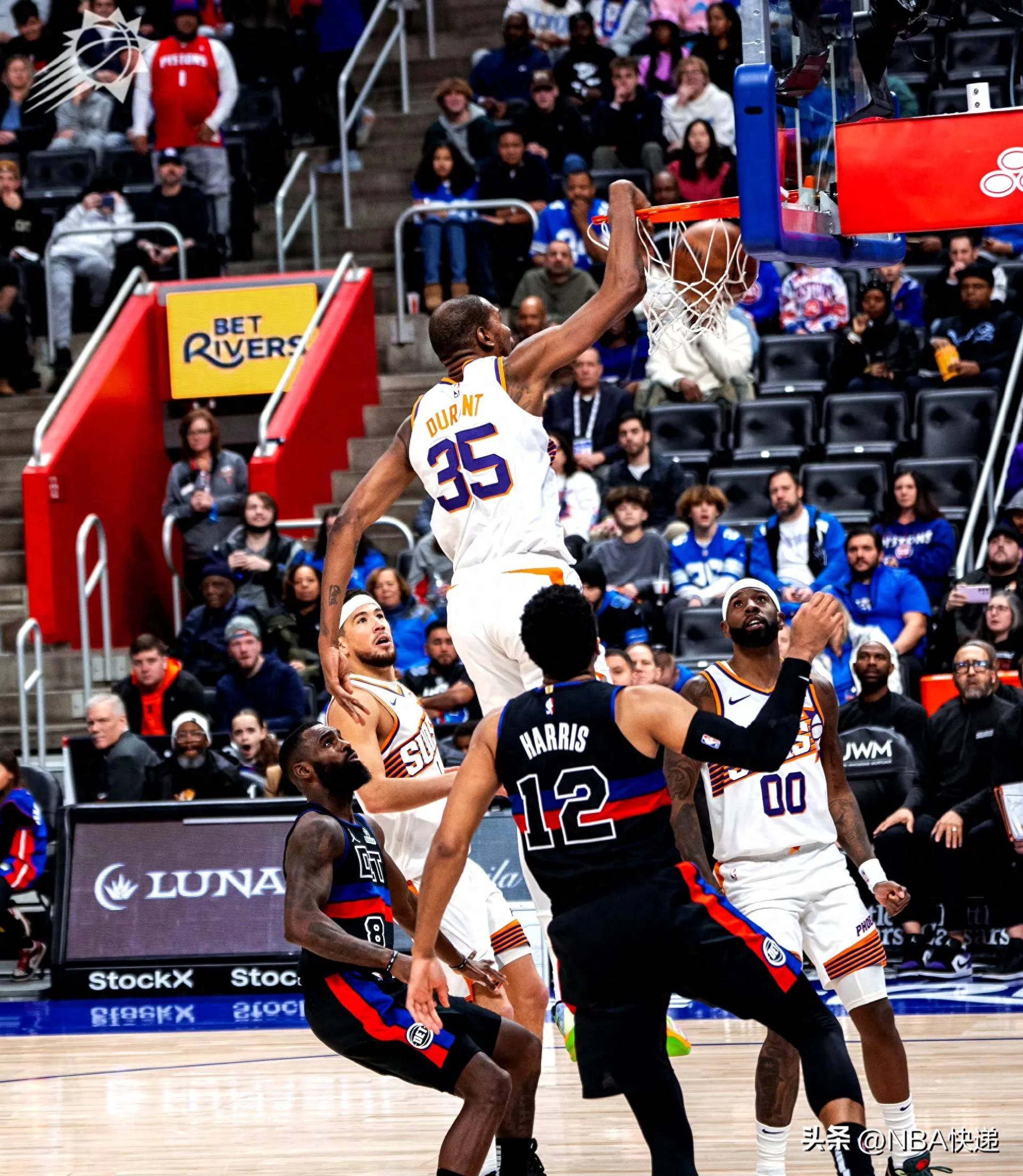 勇士大胜开拓者，保持不败战绩