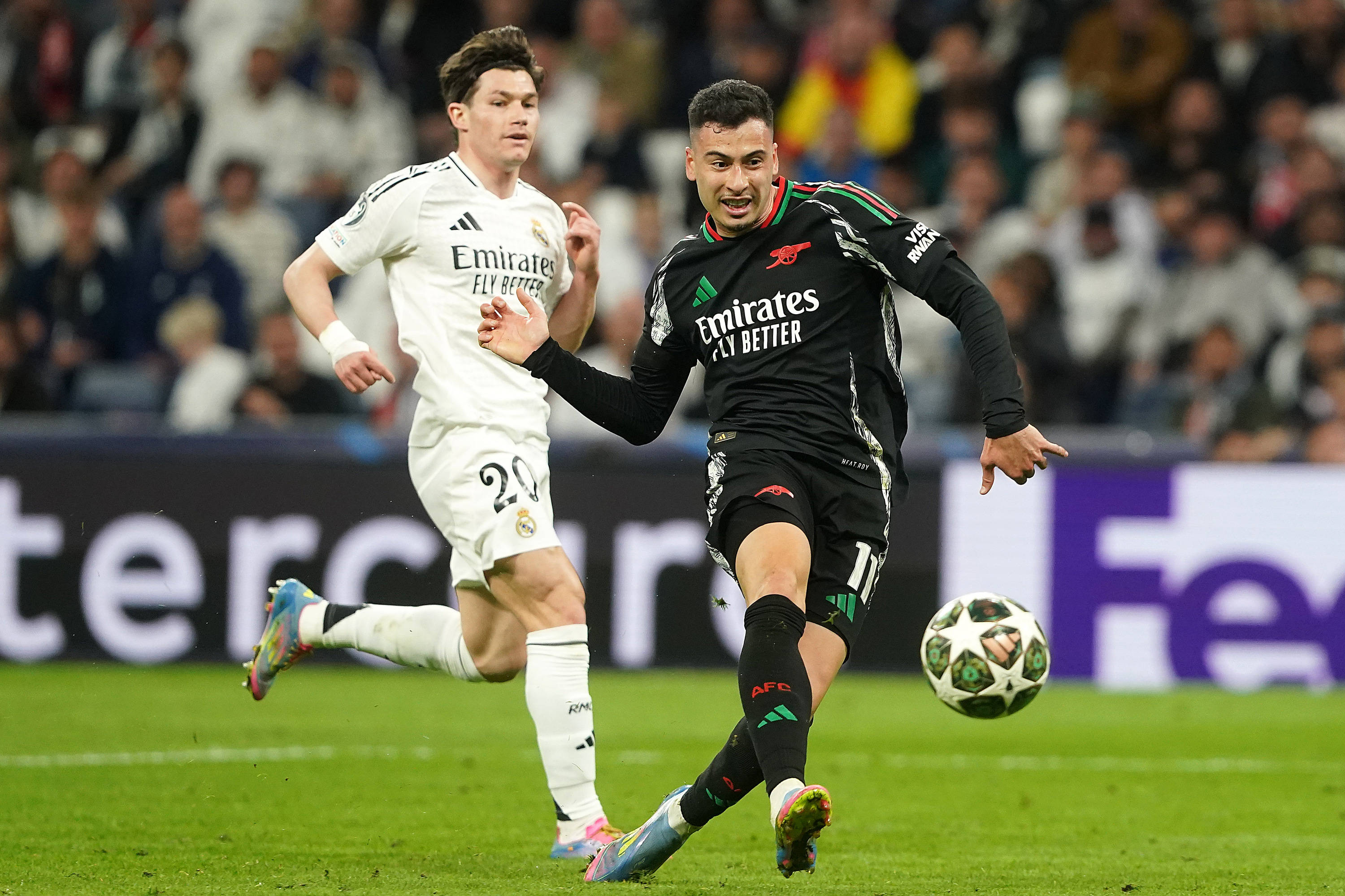 皇马客场大败阿尔梅里亚，遭遇困境