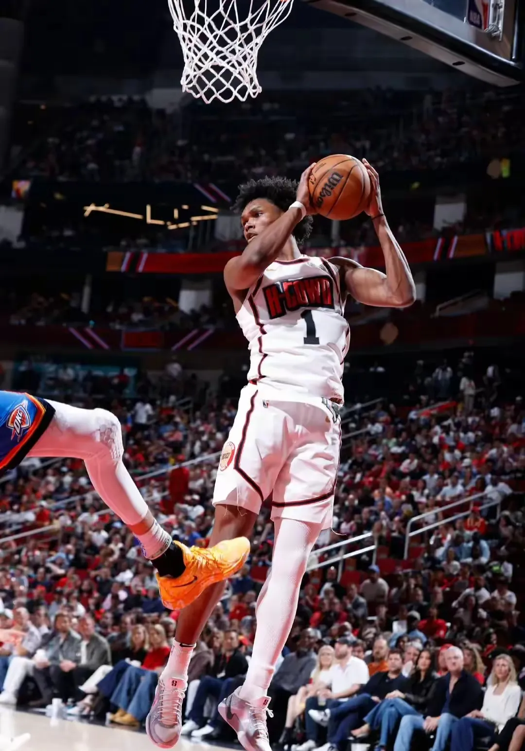 火箭力克雷霆：哈登砍下50+再创历史