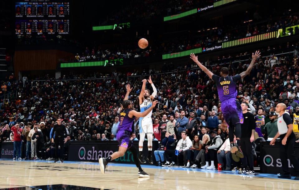 快船惨败老鹰，遭遇三连败