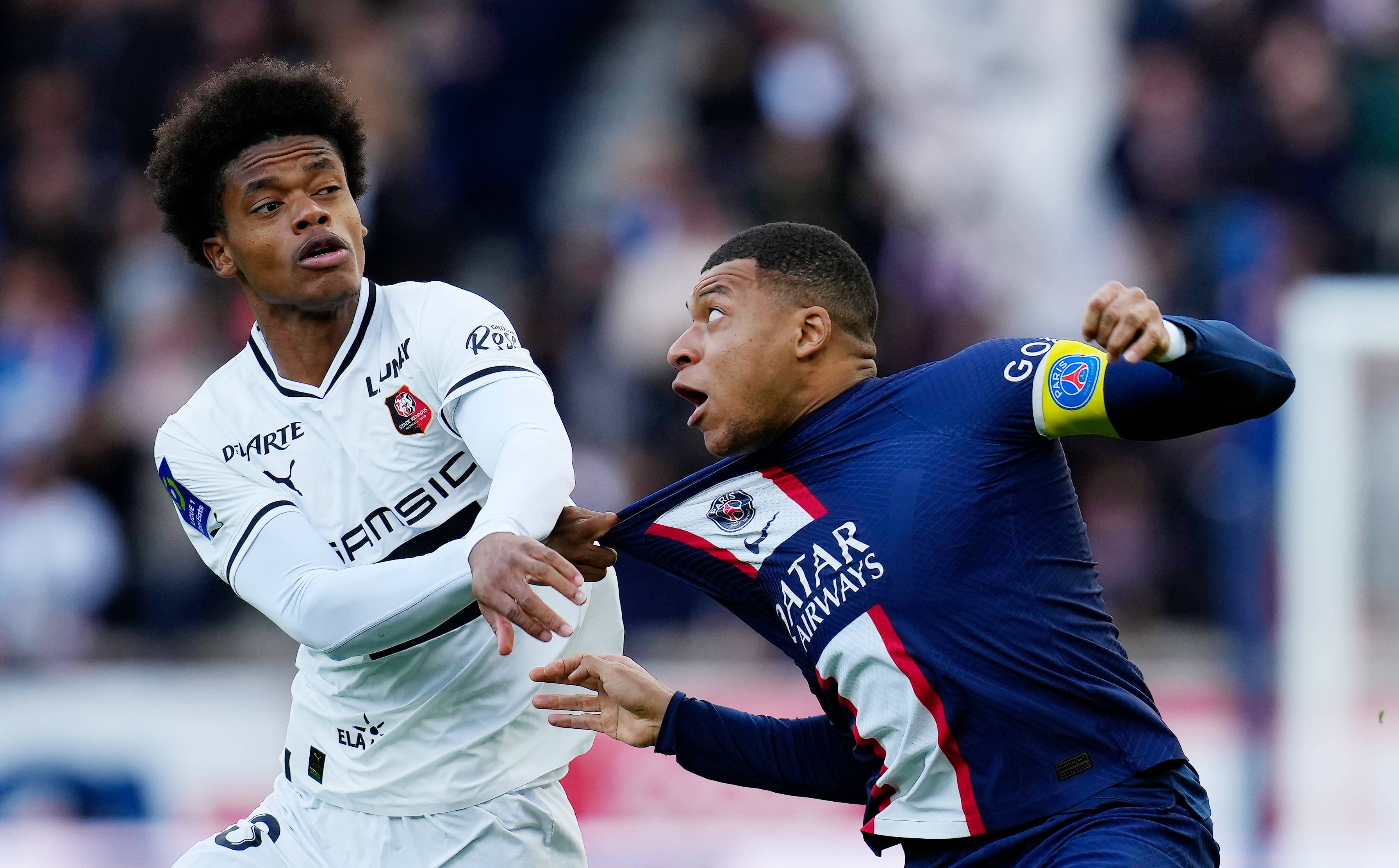 巴黎圣日耳曼独领风骚，法甲头号种子引领领军的简单介绍