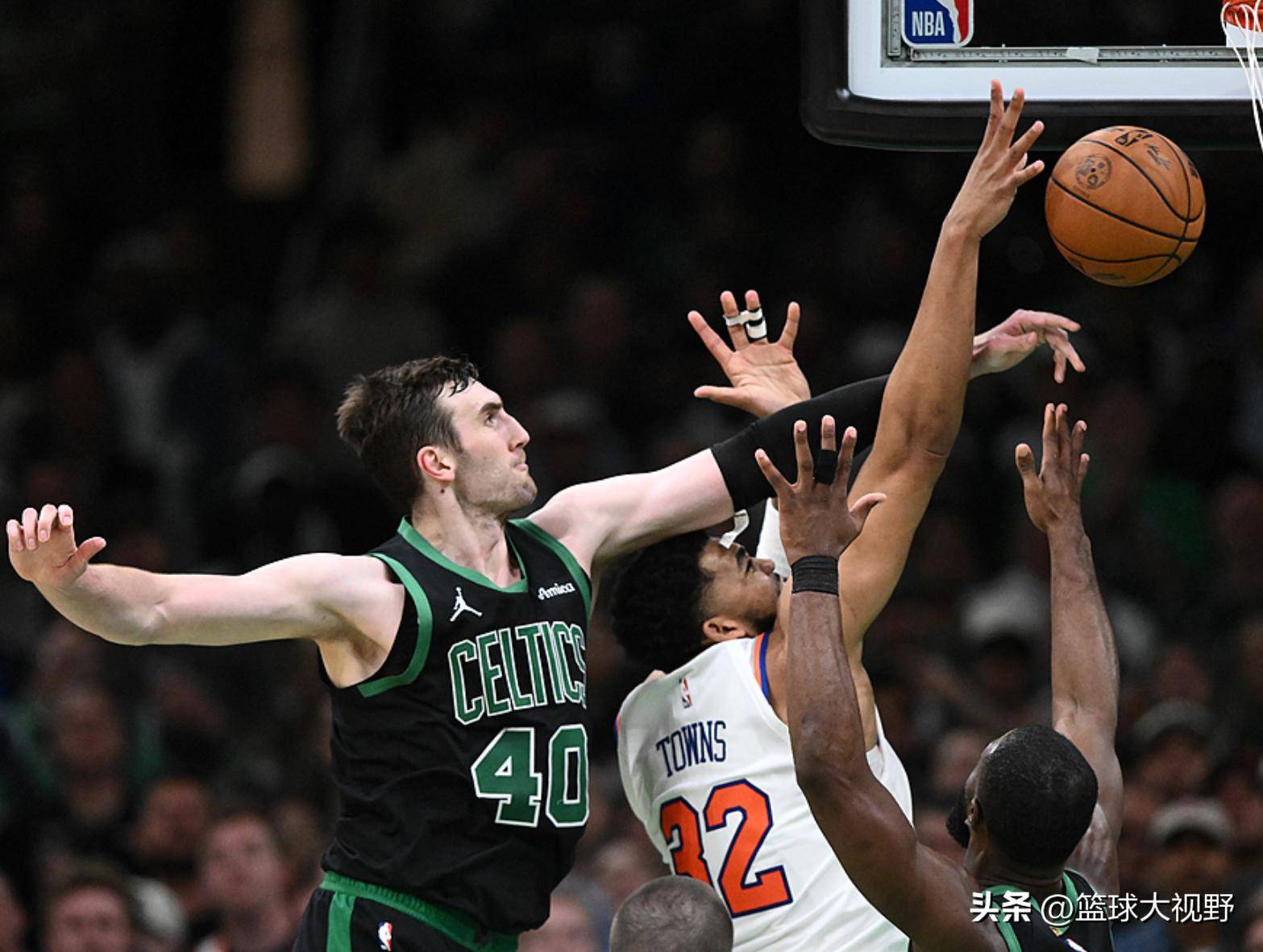 马刺队不敌灰熊，失去西部前四位置